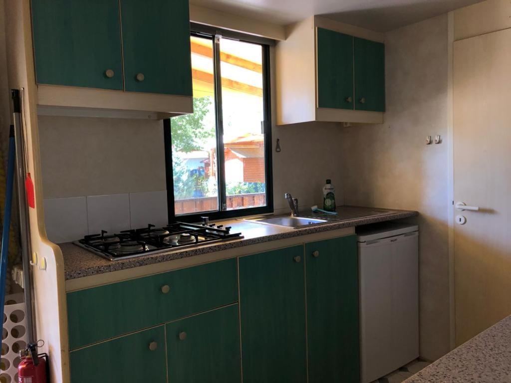 Zona Rosa 5 Chalet Mit Klimaanlage Und Wlan فياريجيو المظهر الخارجي الصورة